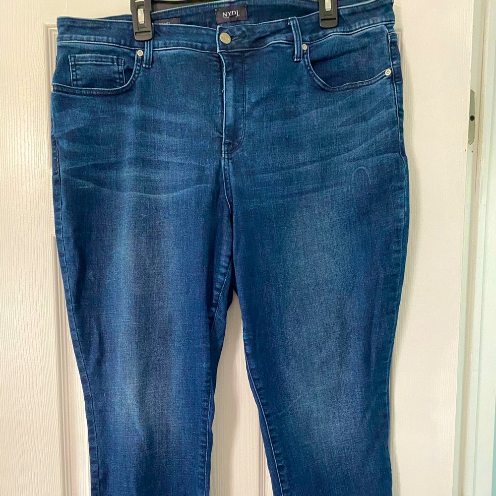 Skinny jeans